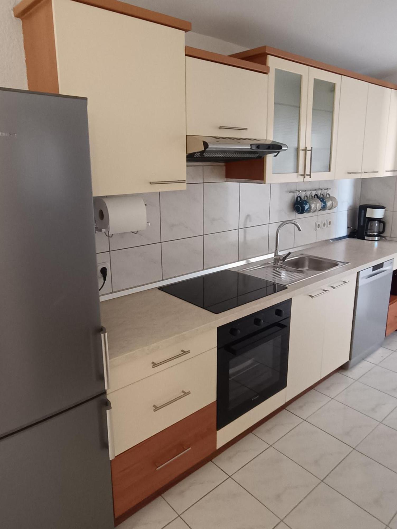 Apartmani Sprljan Vodice Exterior foto