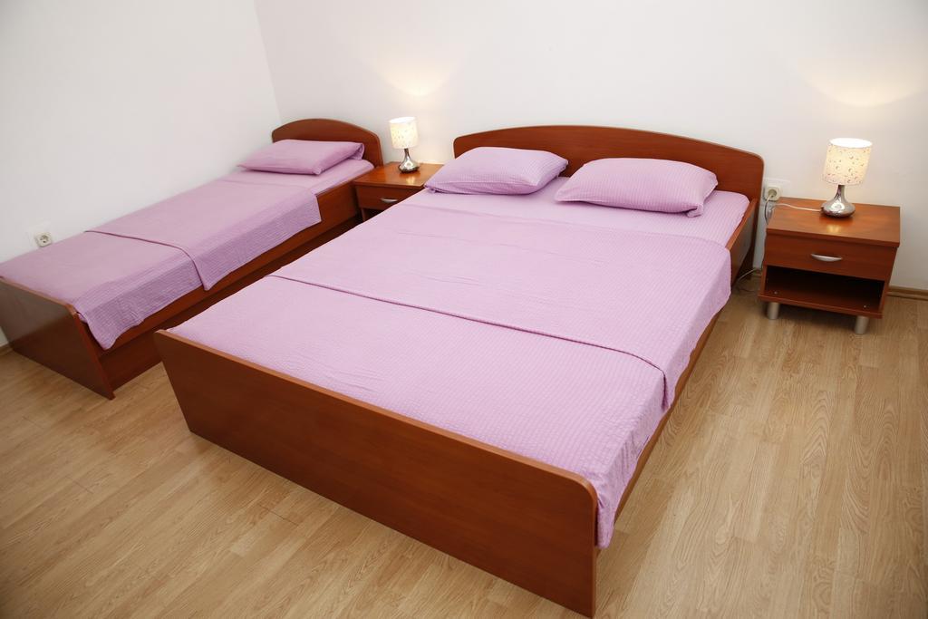 Apartmani Sprljan Vodice Exterior foto
